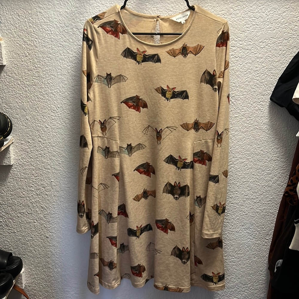 Mod cloth pepaloves bat dress Size M